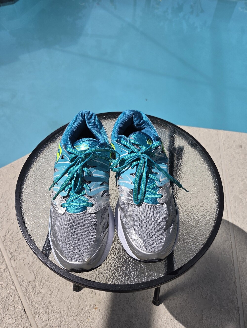 Saucony Hurricane ISO 2 Women’s Teal and Neon Yellow Running Shoes